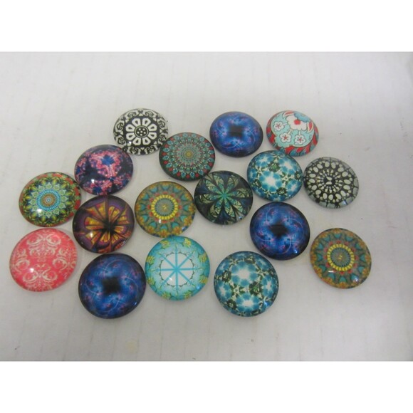 NEW  PANDAHALL  GEOMETRIC DOME GLASS  MOSAIC CABOCHONS LOT OF 200 12MM - Picture 1 of 3
